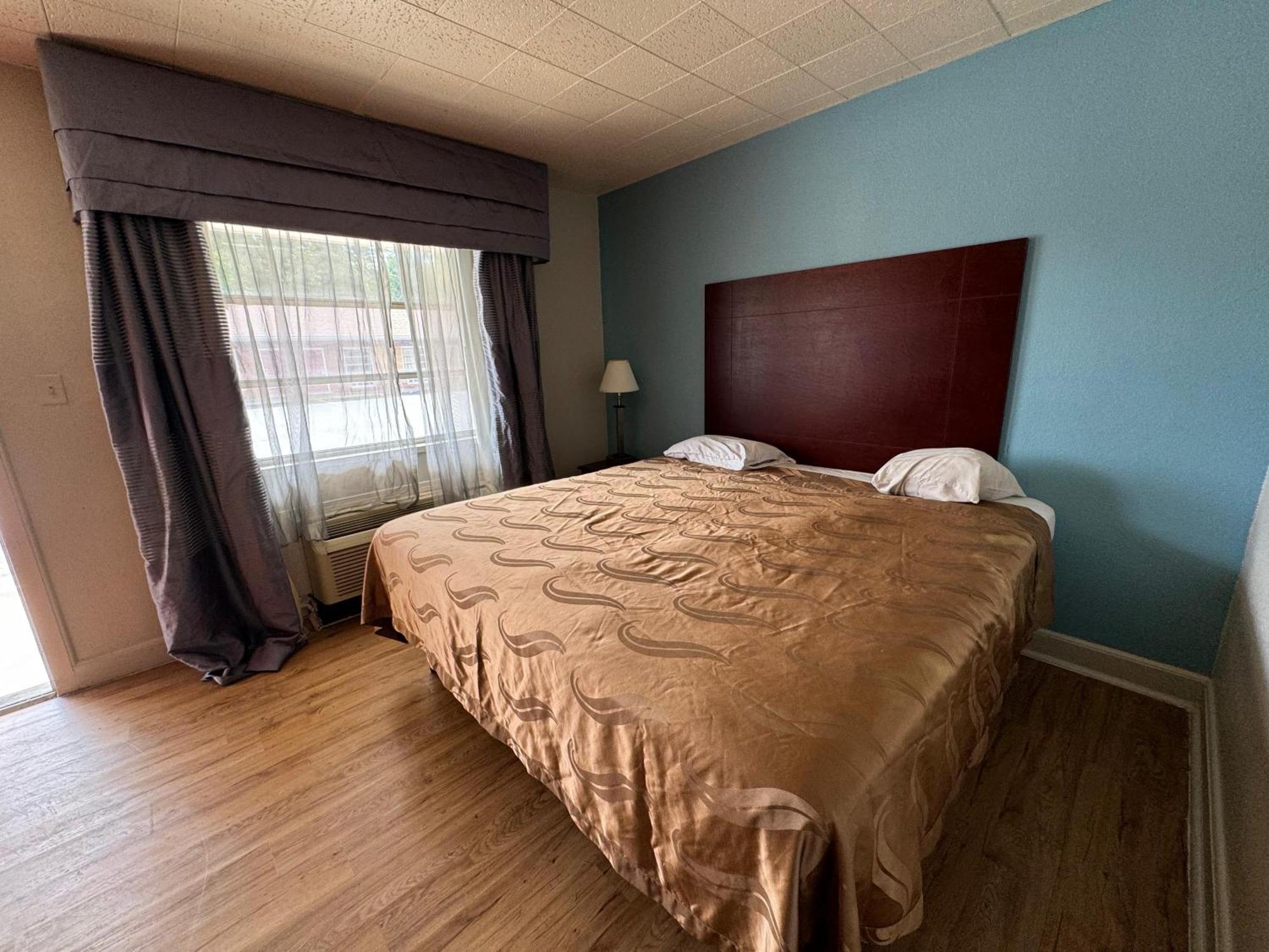 Travel Inn By Oyo Danville Us-29 מראה חיצוני תמונה