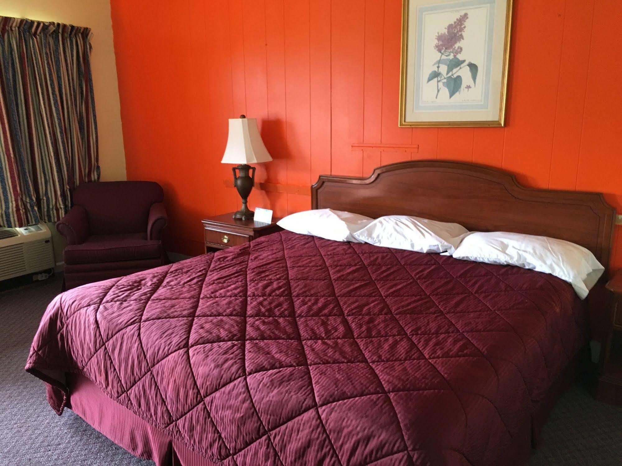 Travel Inn By Oyo Danville Us-29 מראה חיצוני תמונה